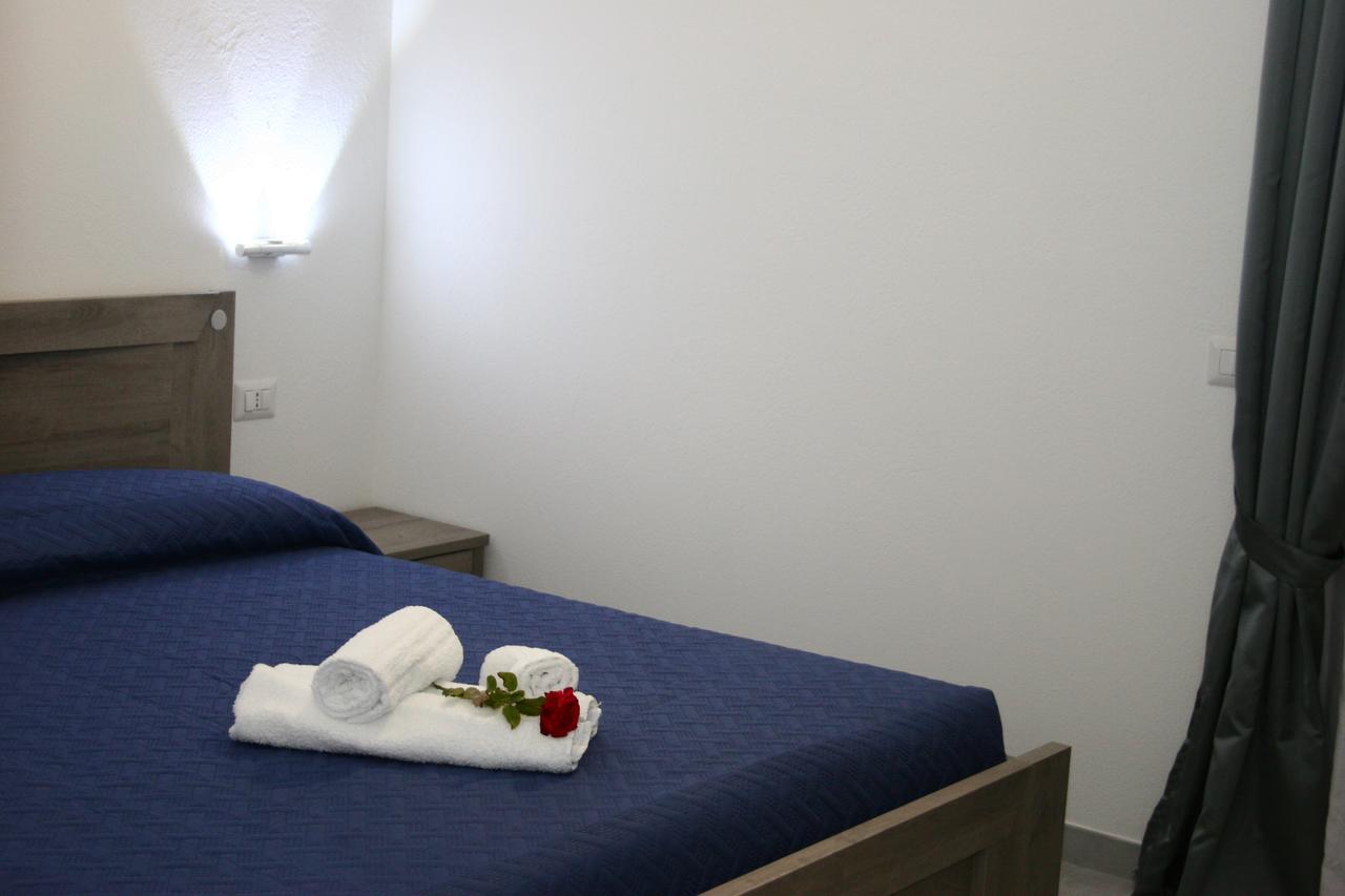 Bed and Breakfast Il Borgo Кастельсардо Екстер'єр фото